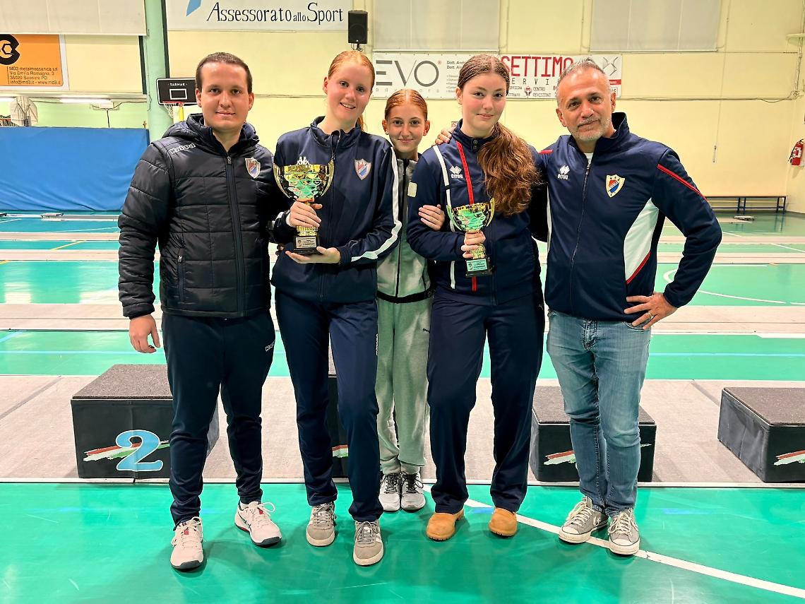 ASD Scherma Vittorio Veneto brilla a Saonara: Eleonora Baggio protagonista assoluta