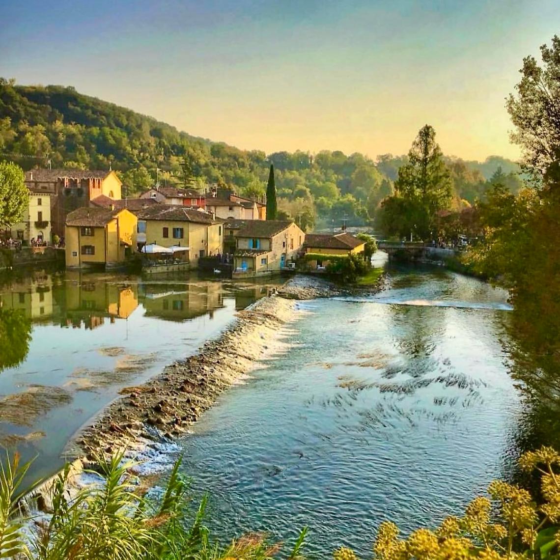 Valeggio sul Mincio: dove il tempo si ferma tra borghi, natura e leggende