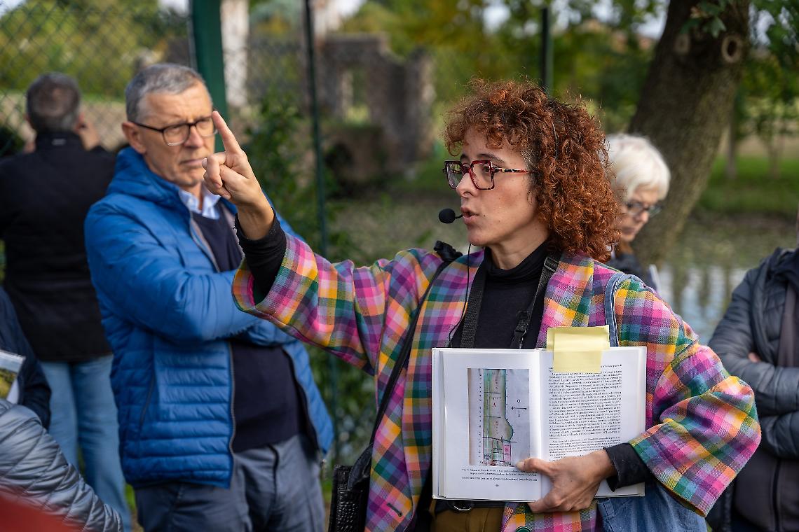 Foto di una visita guidata del progetto