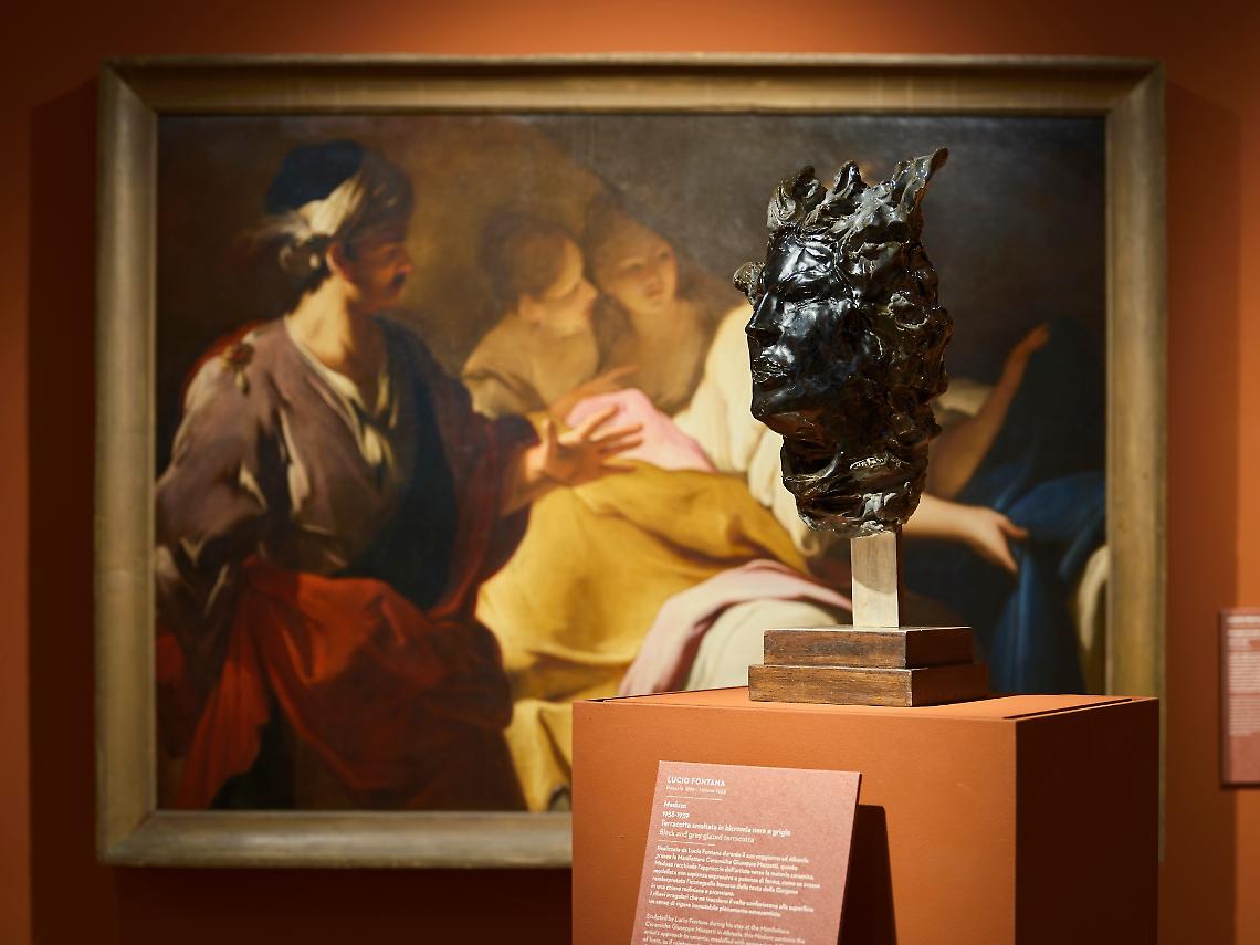 Lucio Fontana, l’anima nascosta della ceramica svelata a Verona