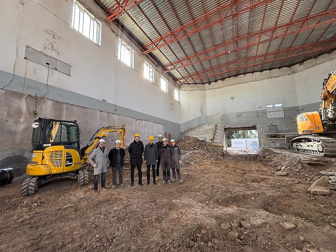 Este ex palasport cantiere