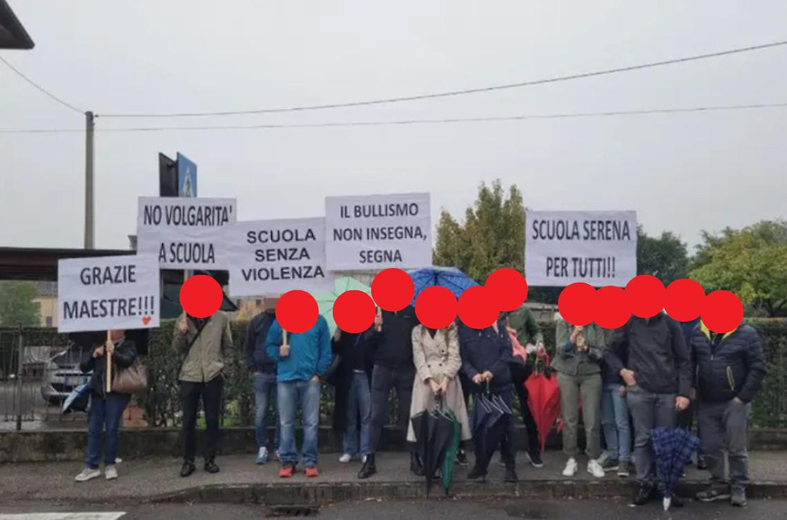Foto del sit-in di protesta