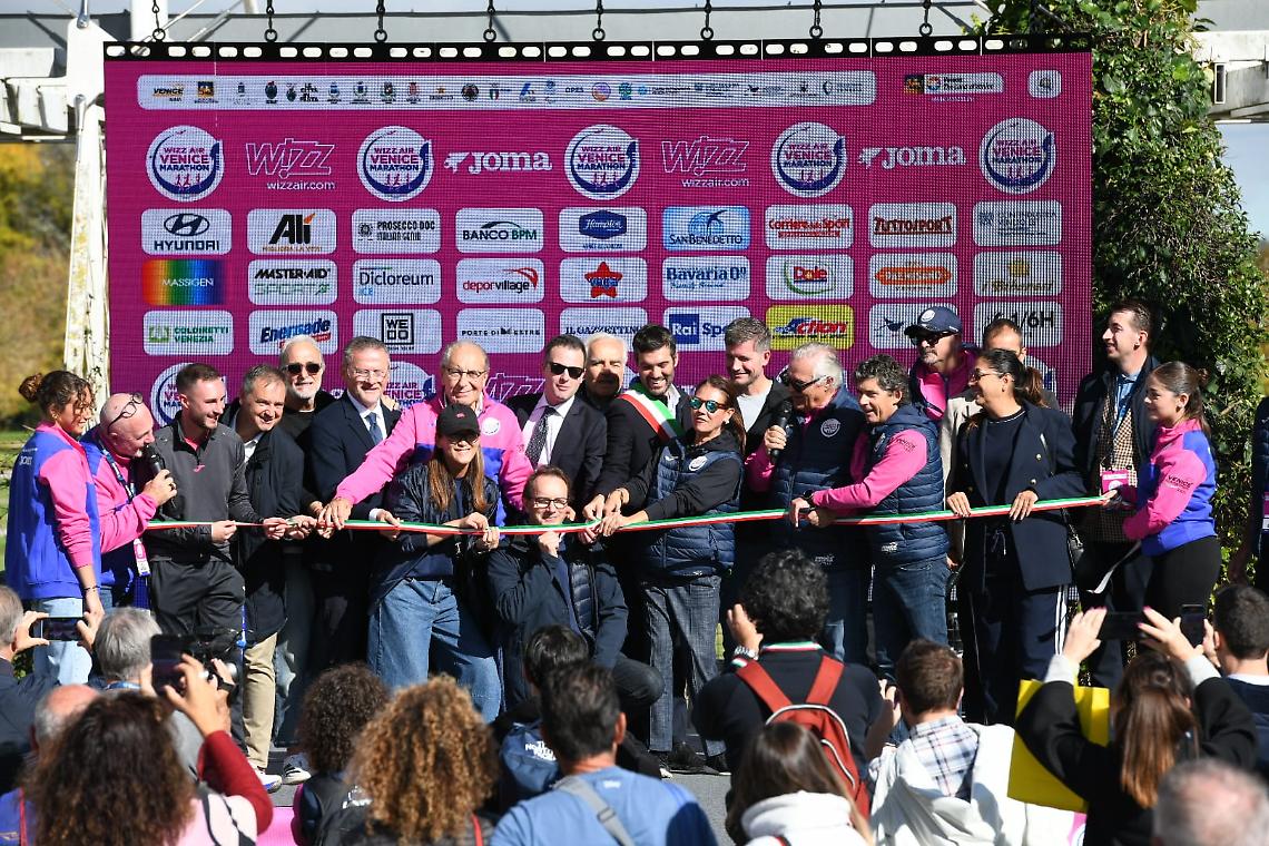 Foto dell'inaugurazione