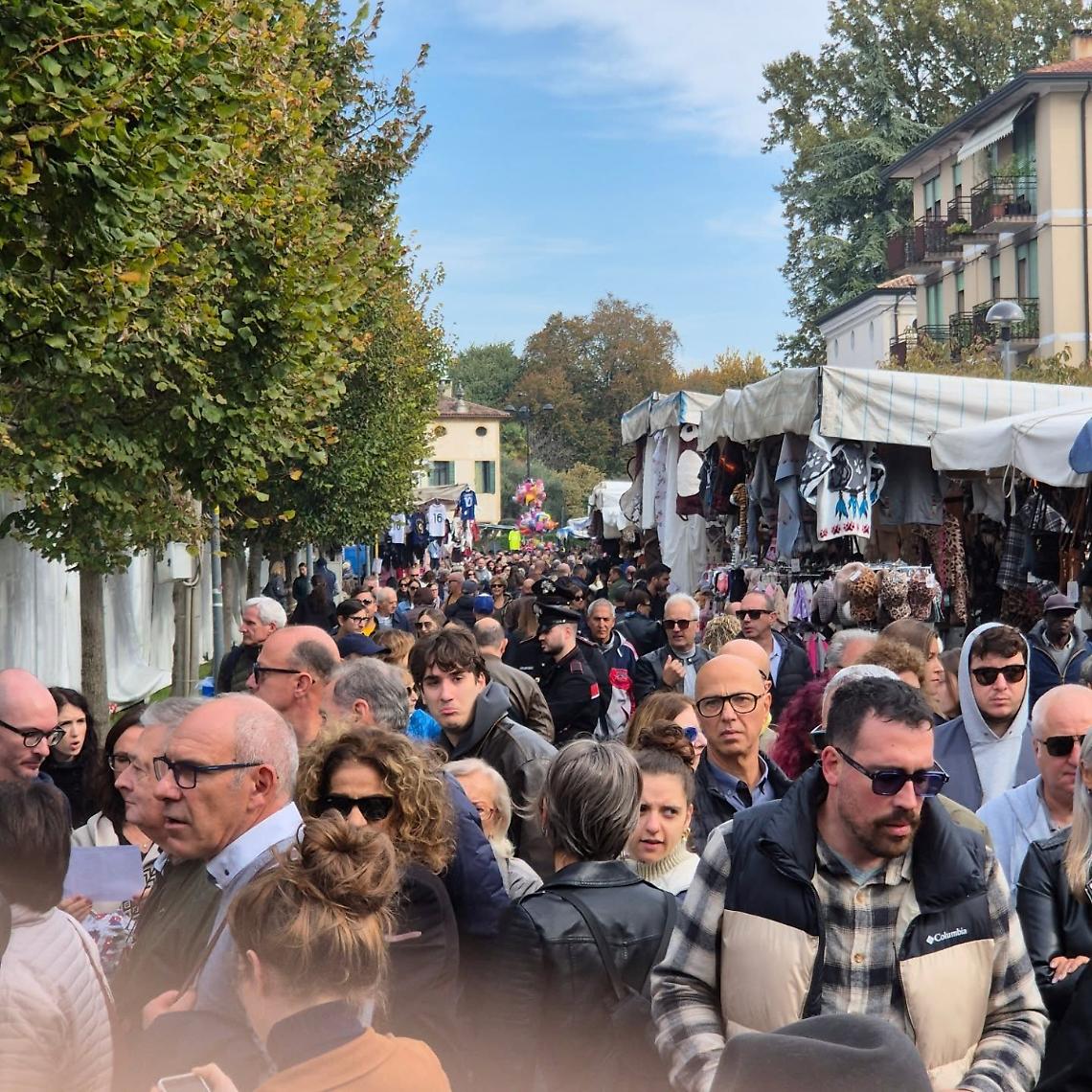 Sicurezza rafforzata alla Fiera del Folpo di Noventa Padovana: denunce, rapina e incidente stradale