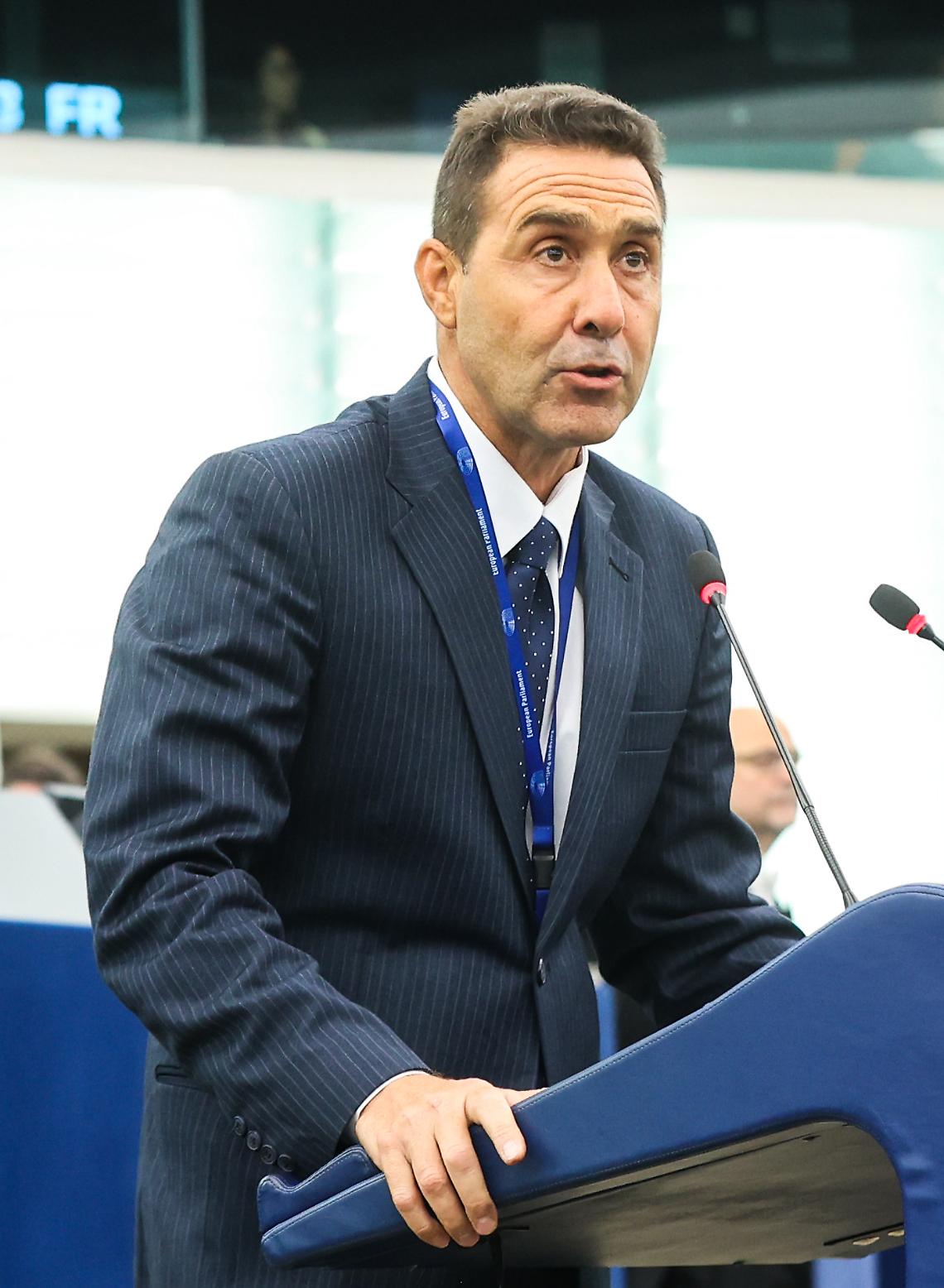 Roberto Vannacci sbarca a Treviso: incontro pubblico e cena con i militanti della Lega