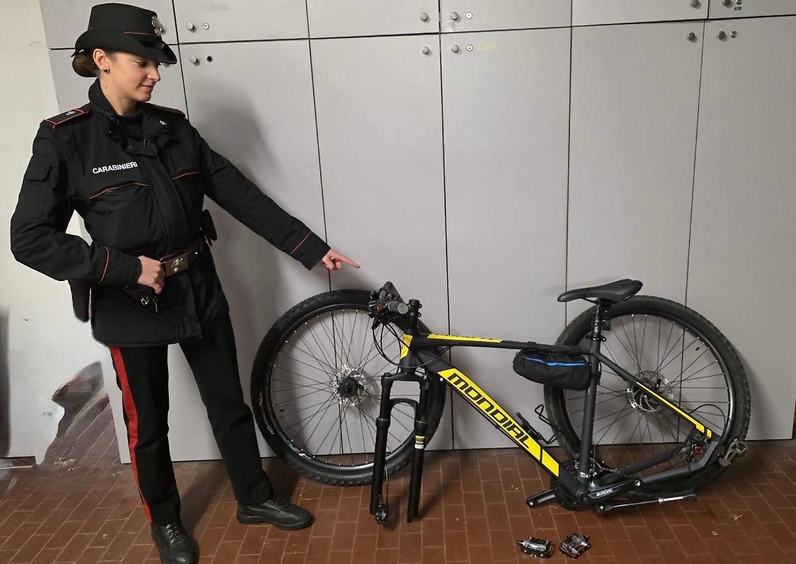 Mogliano Veneto: scoperti monopattini e biciclette sospette, tre denunce