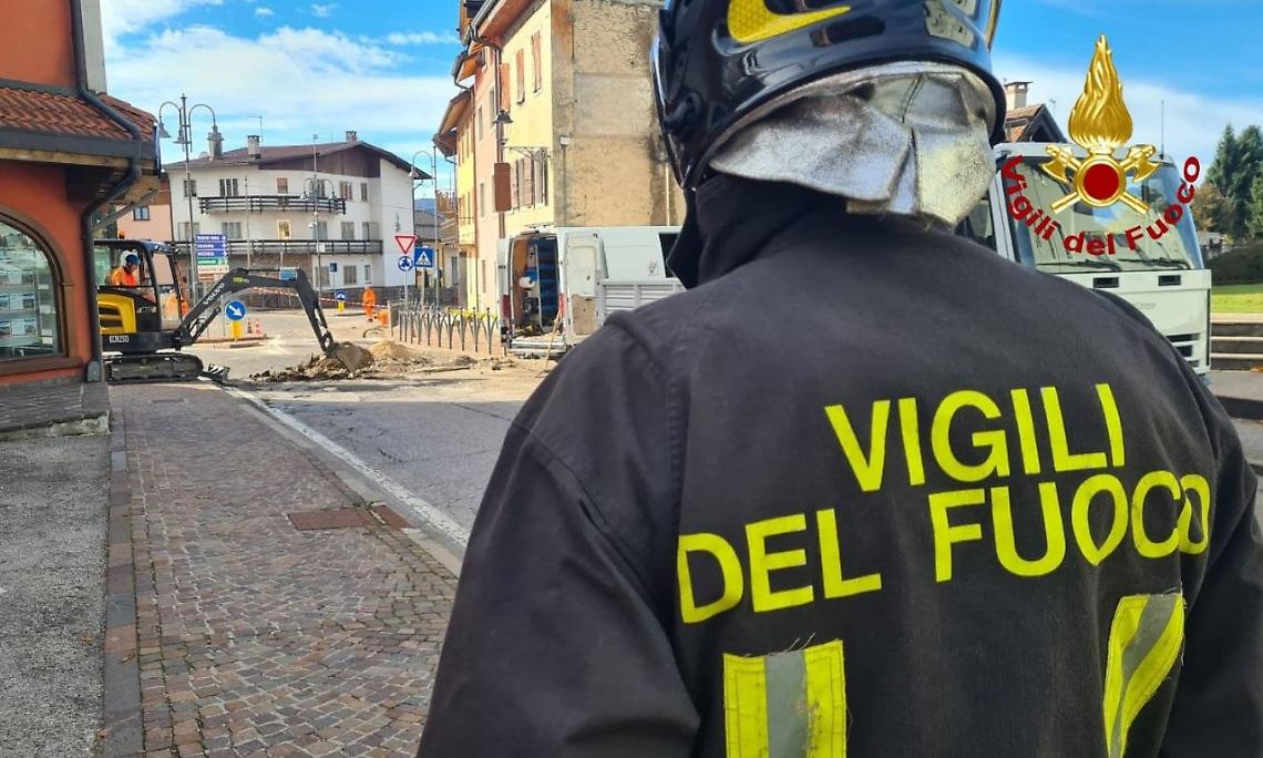 Canove di Roana, fuga di metano durante lavori sulla fibra ottica