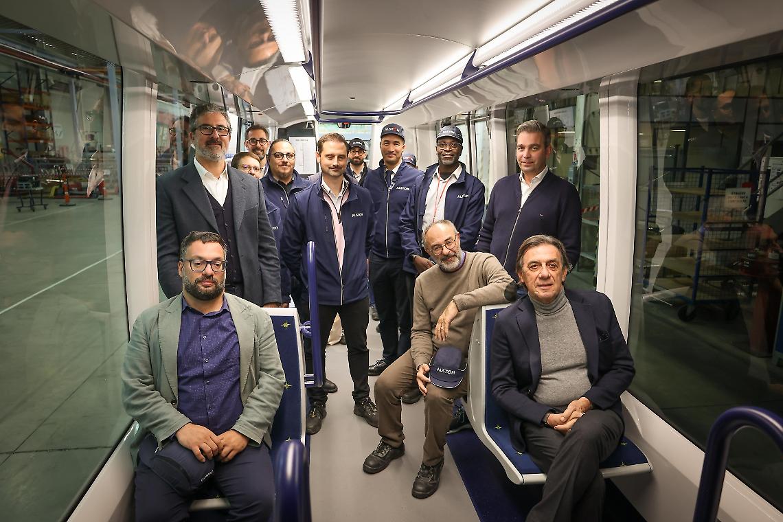 Pronto il primo tram del Sir2.Il mezzo a 4 casse arriverà a Padova il 15 dicembre