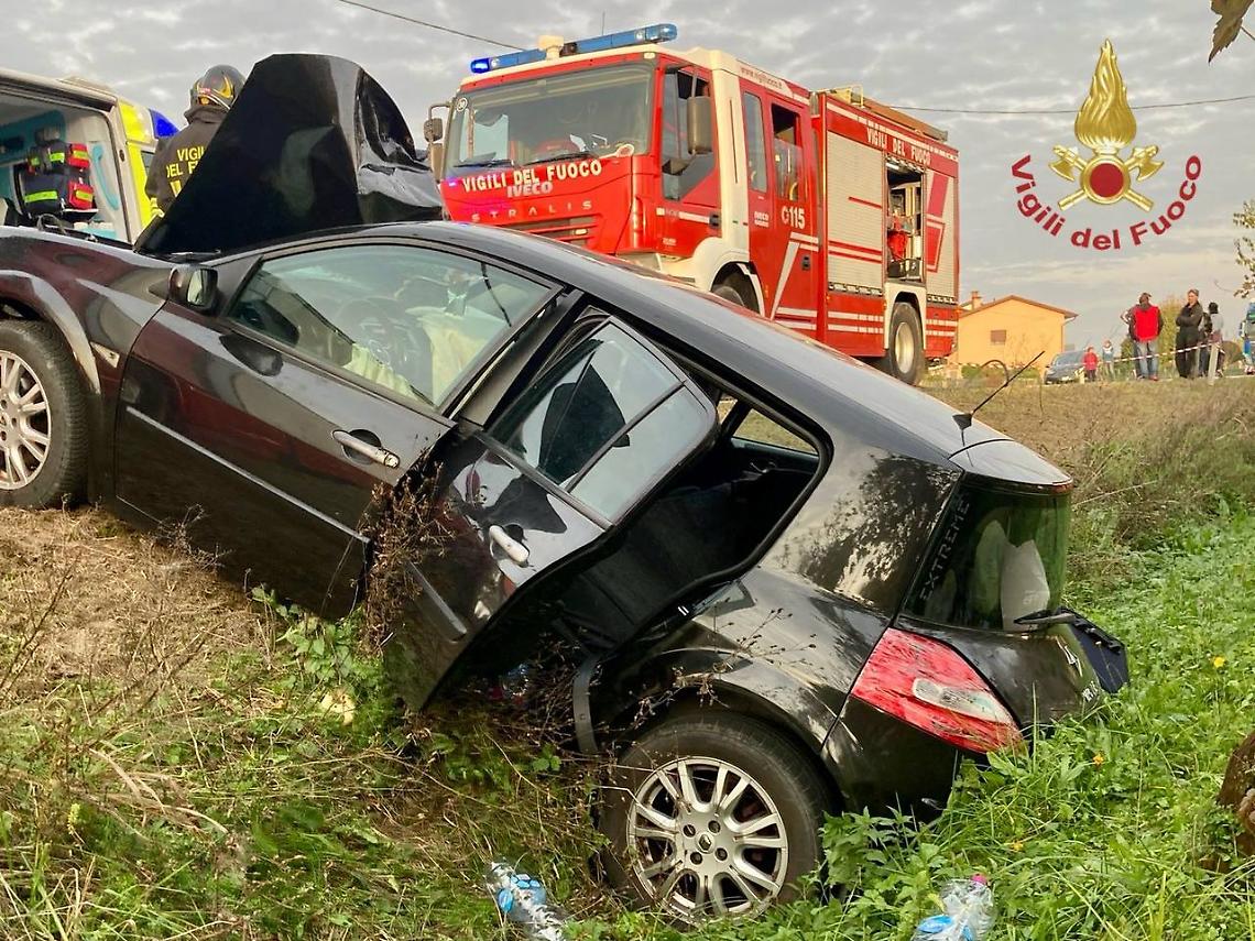 San Giorgio in Bosco, paura in via Kennedy: auto contro camion, ferito un 64enne