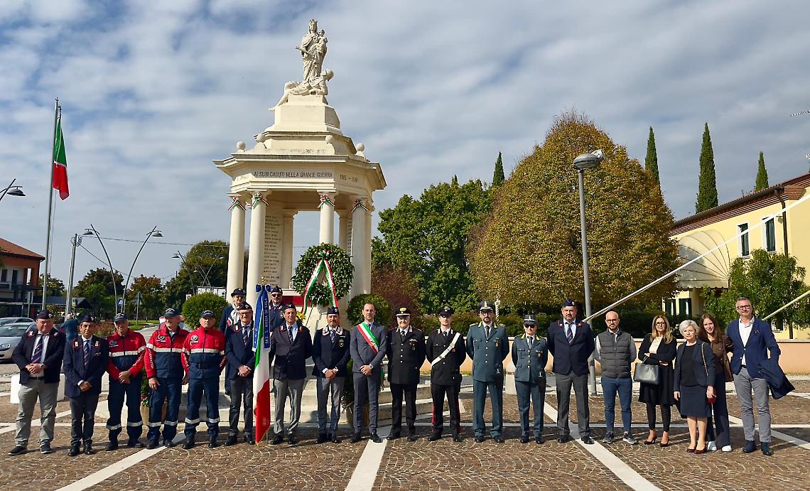 Santa Maria di Sala, la frazione di Sant’Angelo celebra il centenario del monumento ai Caduti della Grande Guerra