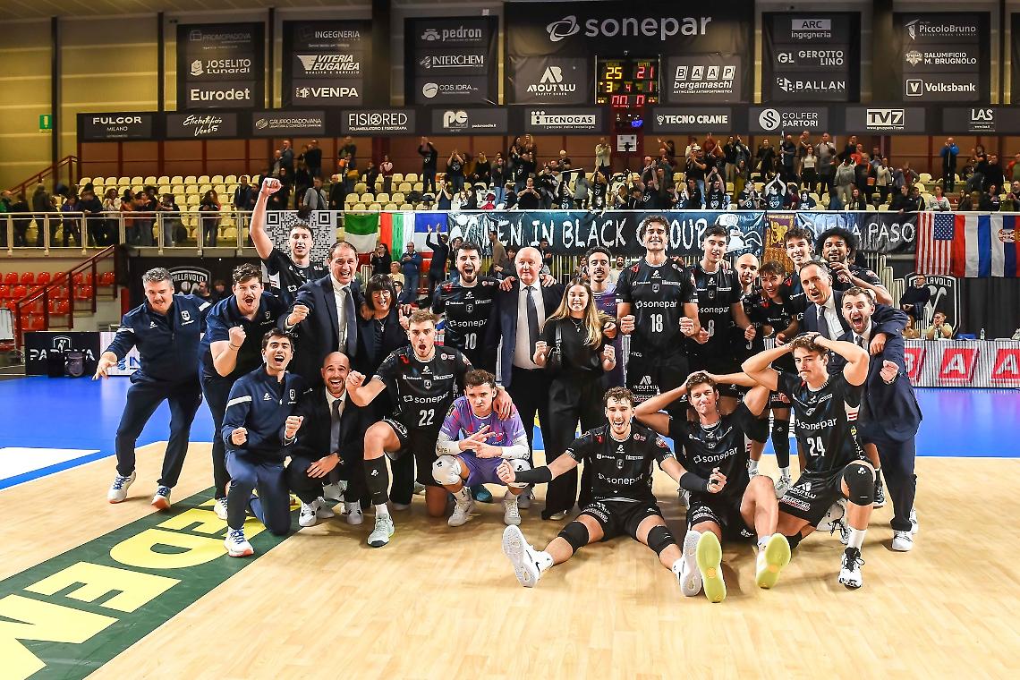 Padova lotta, soffre e vince: Grottazzolina piegata 3-1, tre punti d’oro alla Kioene Arena