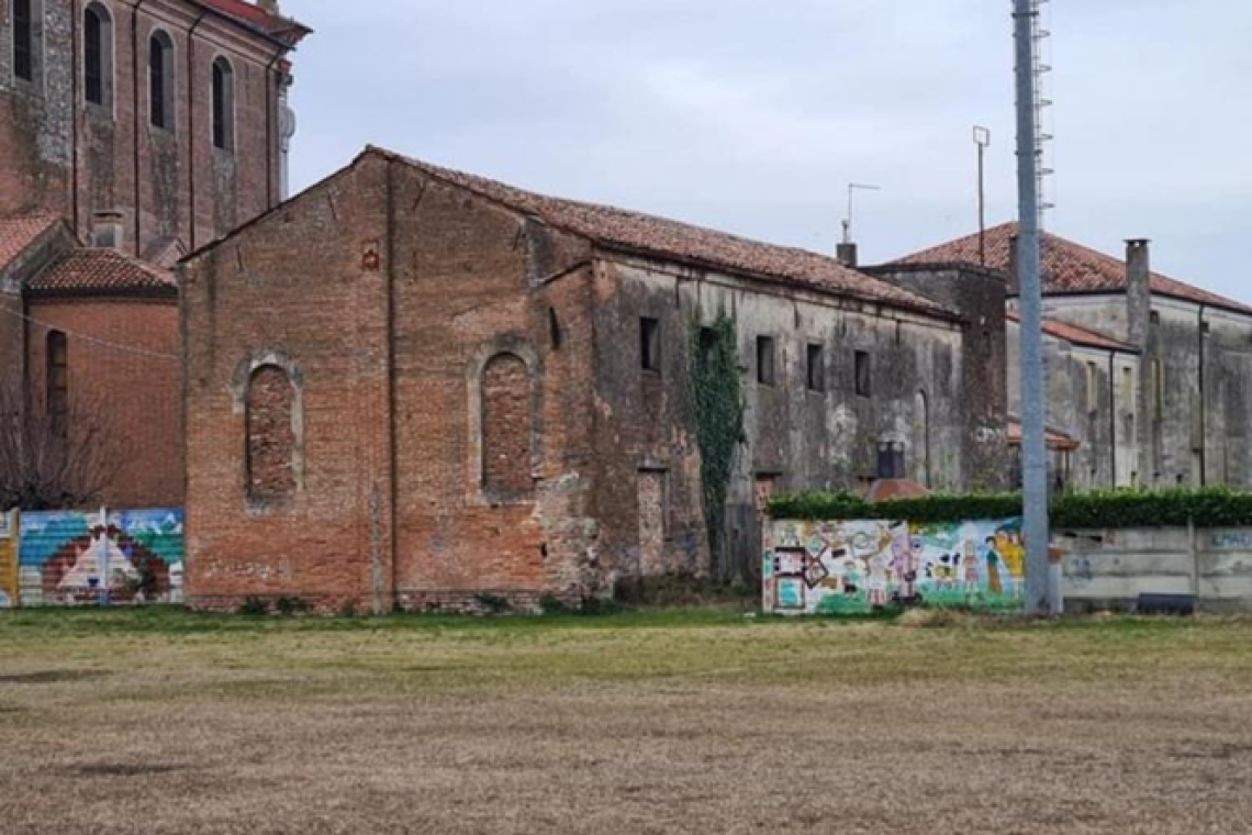 Sala Navarini a Tribano