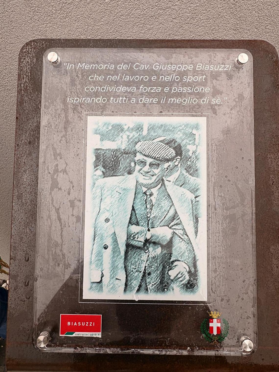 Treviso ricorda Giuseppe Biasuzzi: inaugurata la targa nella palestra delle scuole “Don Milani”