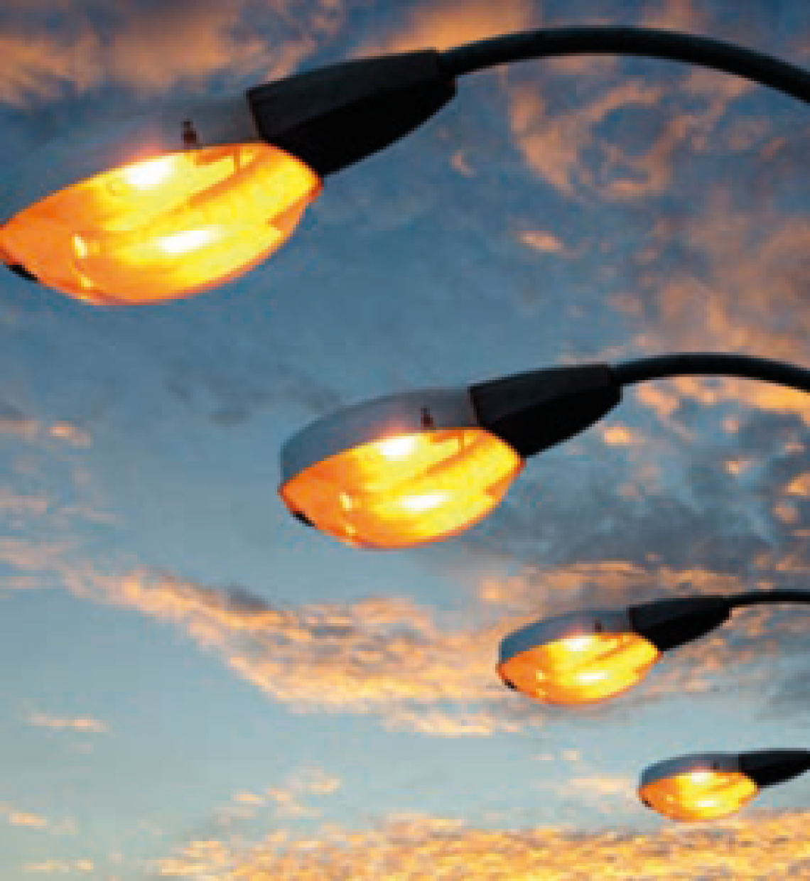 Illuminazione: la rete è obsoleta, al via l’ammodernamento. Edifici pubblici green