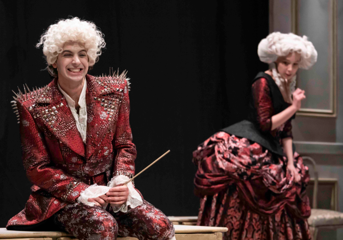 “Amadeus” incanta il Toniolo: in scena la rivalità fatale tra Salieri e Mozart