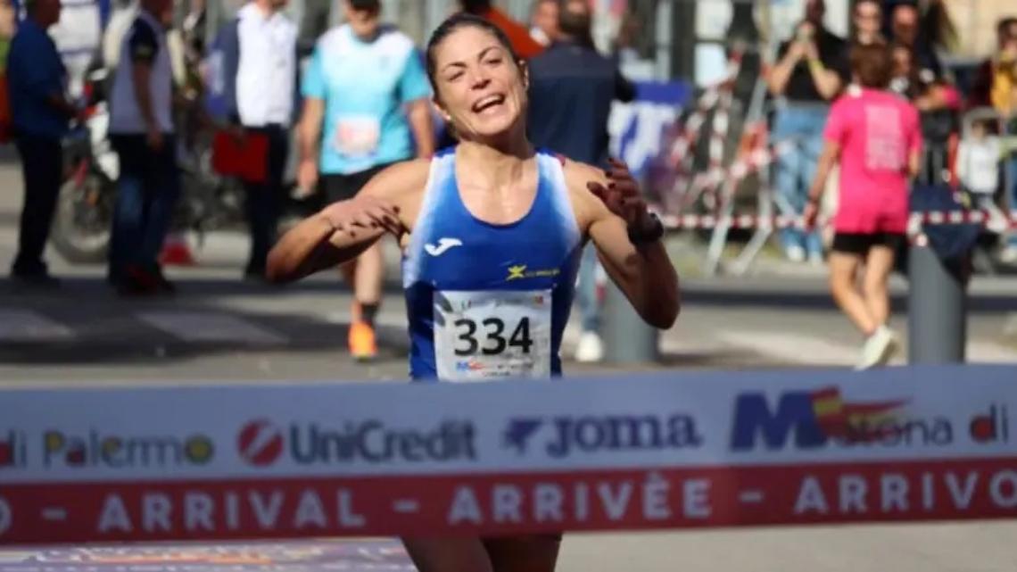 Santa Maria di Sala, l'Atletico Sala festeggia la vittoria di Eleonora Zecchinato alla Maratona di Palermo