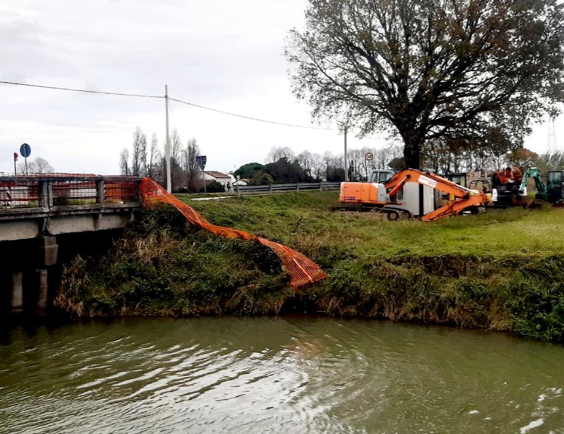 Rosolina: cantiere via Moceniga