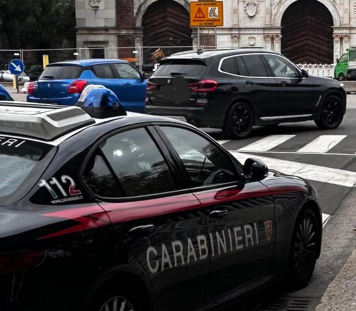 Porta Vescovo, controlli senza tregua: i Carabinieri arrestano pusher con 42 dosi di eroina