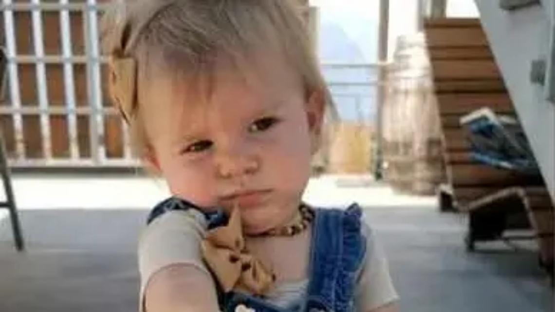 Addio a Ludovica, la piccola di 2 anni stroncata dalla meningite