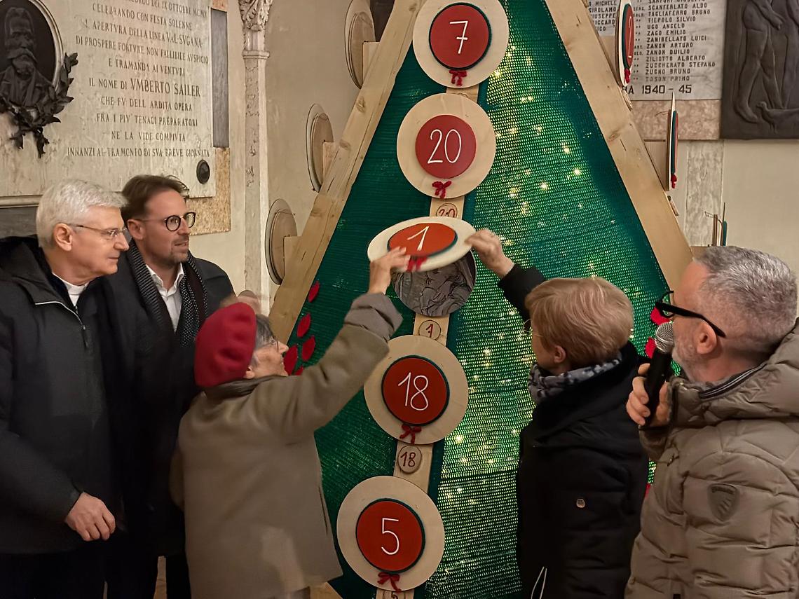 Noale, il Calendario dell&rsquo;Avvento racconta l&rsquo;opera di Maccatrozzo e Nardi, pittori noalesi scomparsi di recente