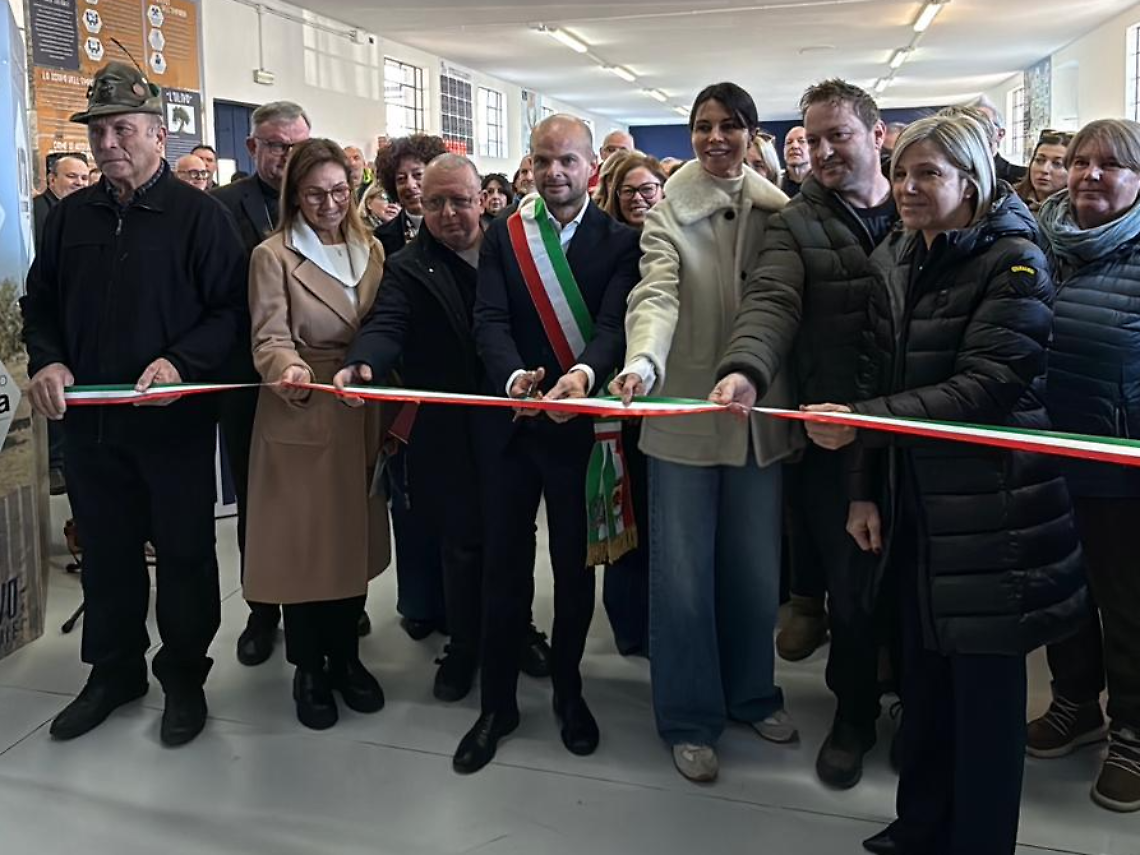 Il taglio del nastro