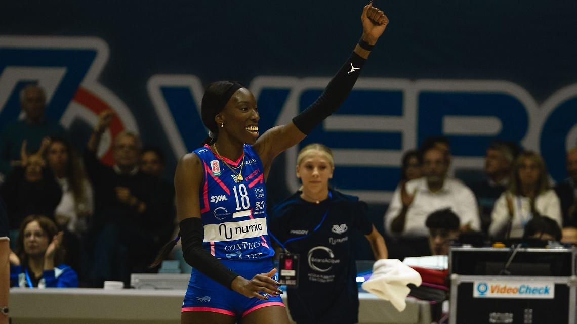 Paola Egonu con la maglia della Numia Vero Volley Milano