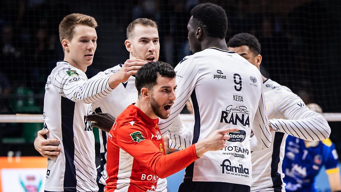 Ultima di andata per Rana Verona: sfida al Valsa Group Modena al Pala AGSM AIM