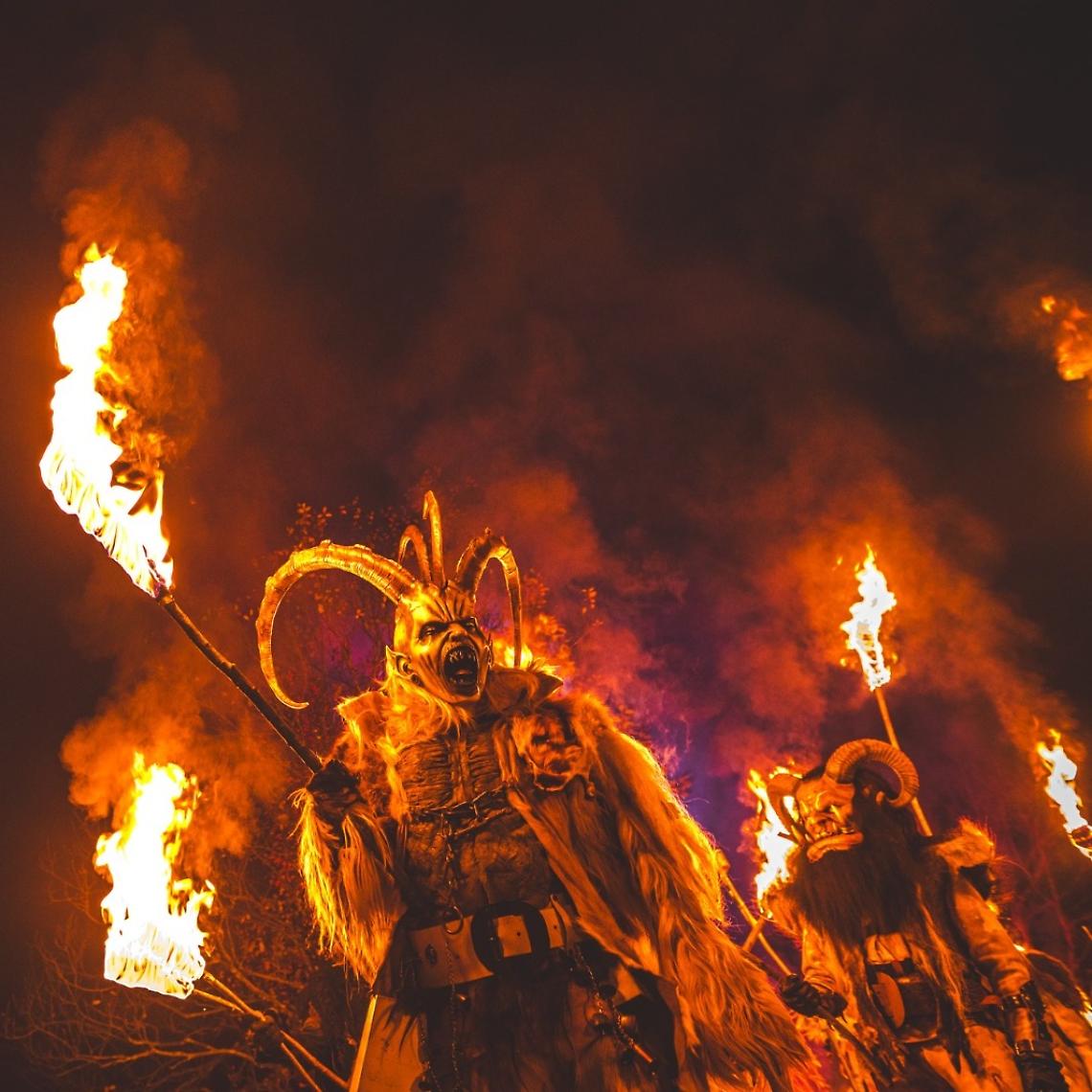 Natale a Montegrotto Terme: tra mercatini, magia e la suggestiva sfilata dei Krampus