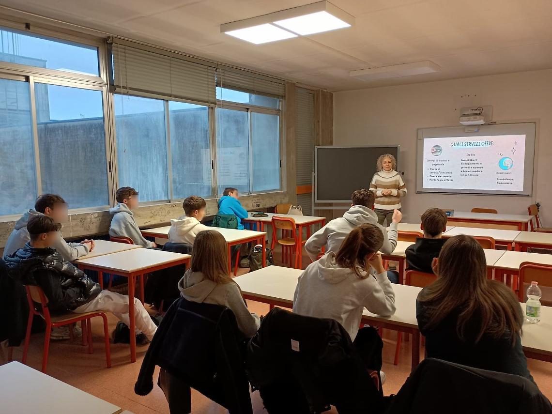 Educazione finanziaria a scuola: oltre 200 studenti coinvolti nel progetto &ldquo;EconoMia&rdquo;