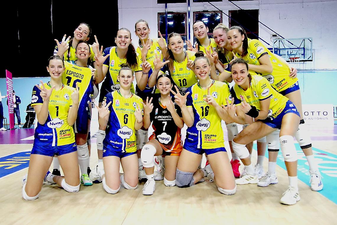 La Nuvol&iacute; conquista la salvezza con una vittoria perentoria su Imola: 3-0 e Pool Promozione assicurata