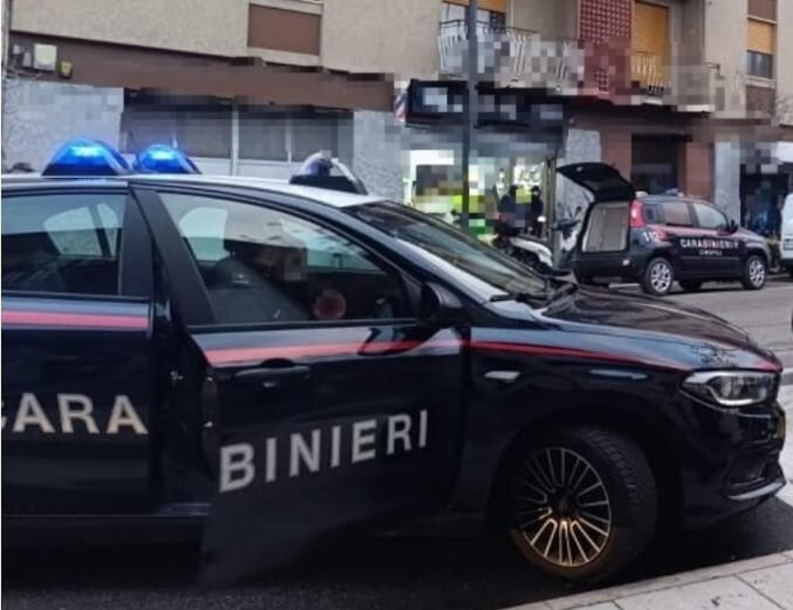 Sorpresi con il volto travisato e i gioielli ancora addosso: furto in appartamento sventato dai Carabinieri a Legnago