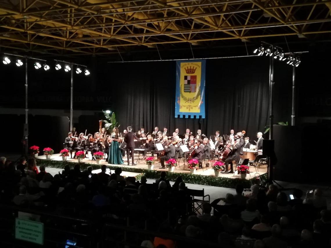 Villorba brinda al nuovo anno con la musica: il Palateatro gremito per il Concerto di Capodanno