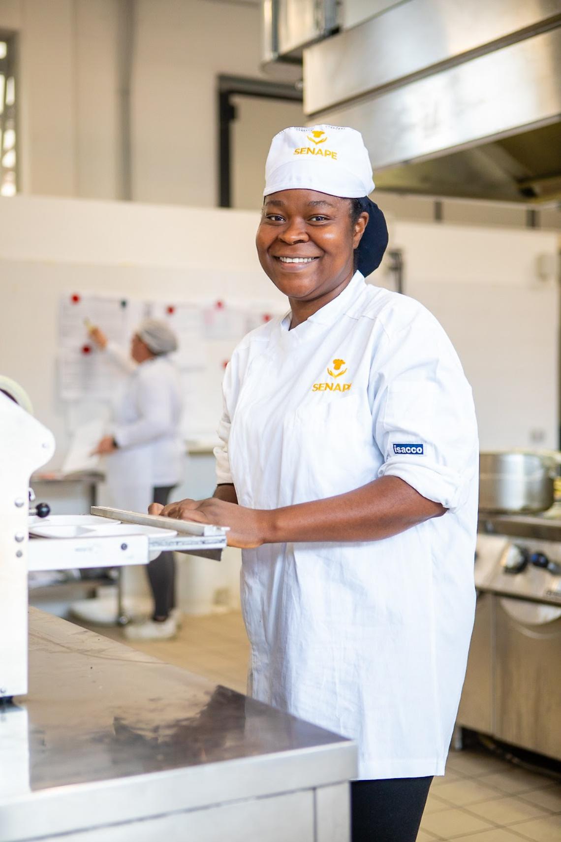 Arzergrande: Senape serve fino a 2.000 pasti al giorno, inclusione sul piatto