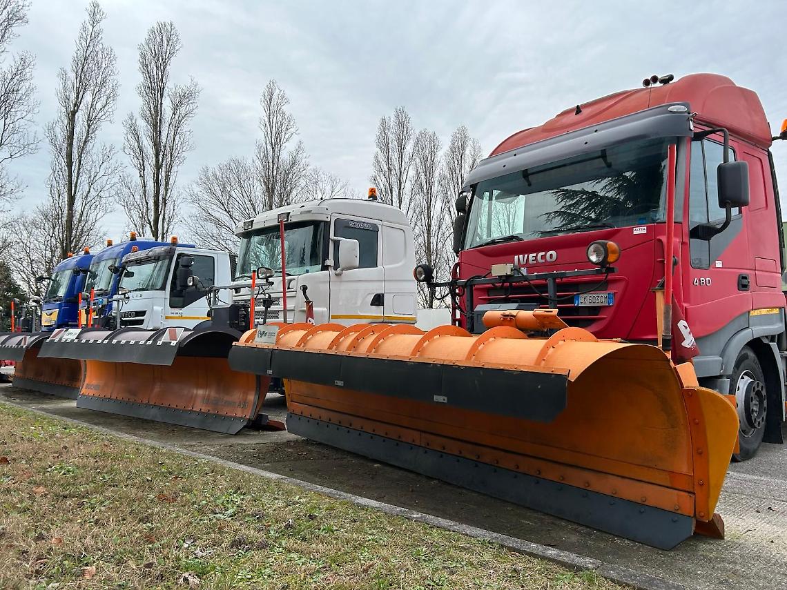 Autostrade, scatta il piano inverno di CAV: mezzi e uomini pronti contro neve e ghiaccio