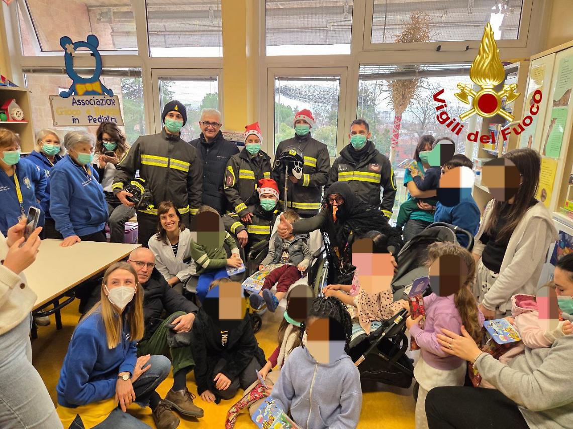 La Befana dei Vigili del Fuoco a Padova