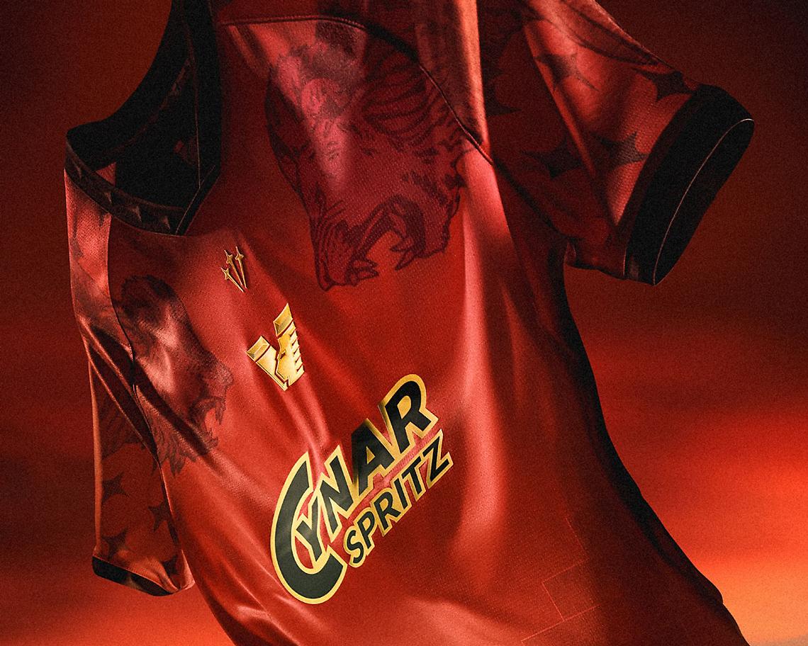 Venezia Fc, la quarta maglia del club ispirata ai colori della Serenissima 