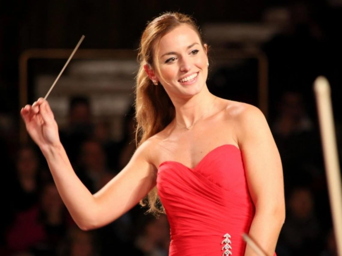 Beatrice Venezi a Mestre, l&rsquo;incontro rimandato ancora: nessuna data fissata