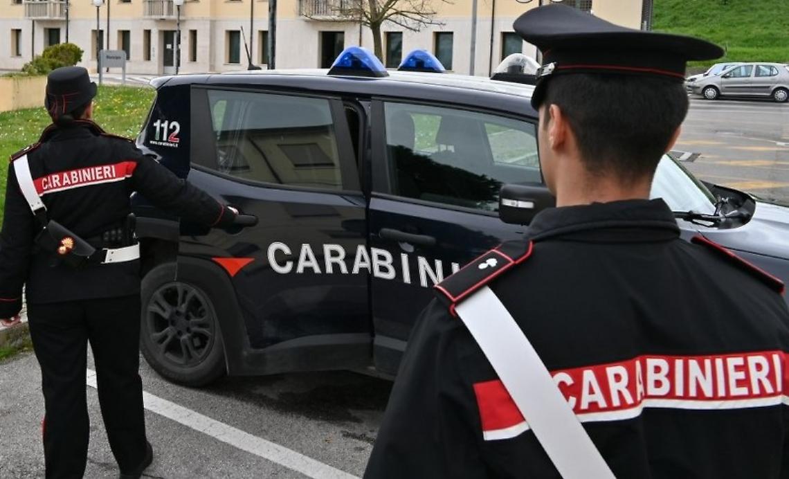 Controlli straordinari ad Adria: denunciato un uomo e segnalati due assuntori di droga