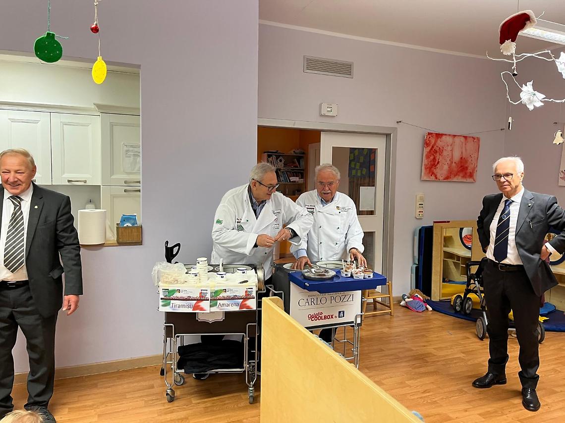 Dai bisnonni ai bimbi del nido, a Monastier il gelato d&rsquo;inverno che scalda i cuori