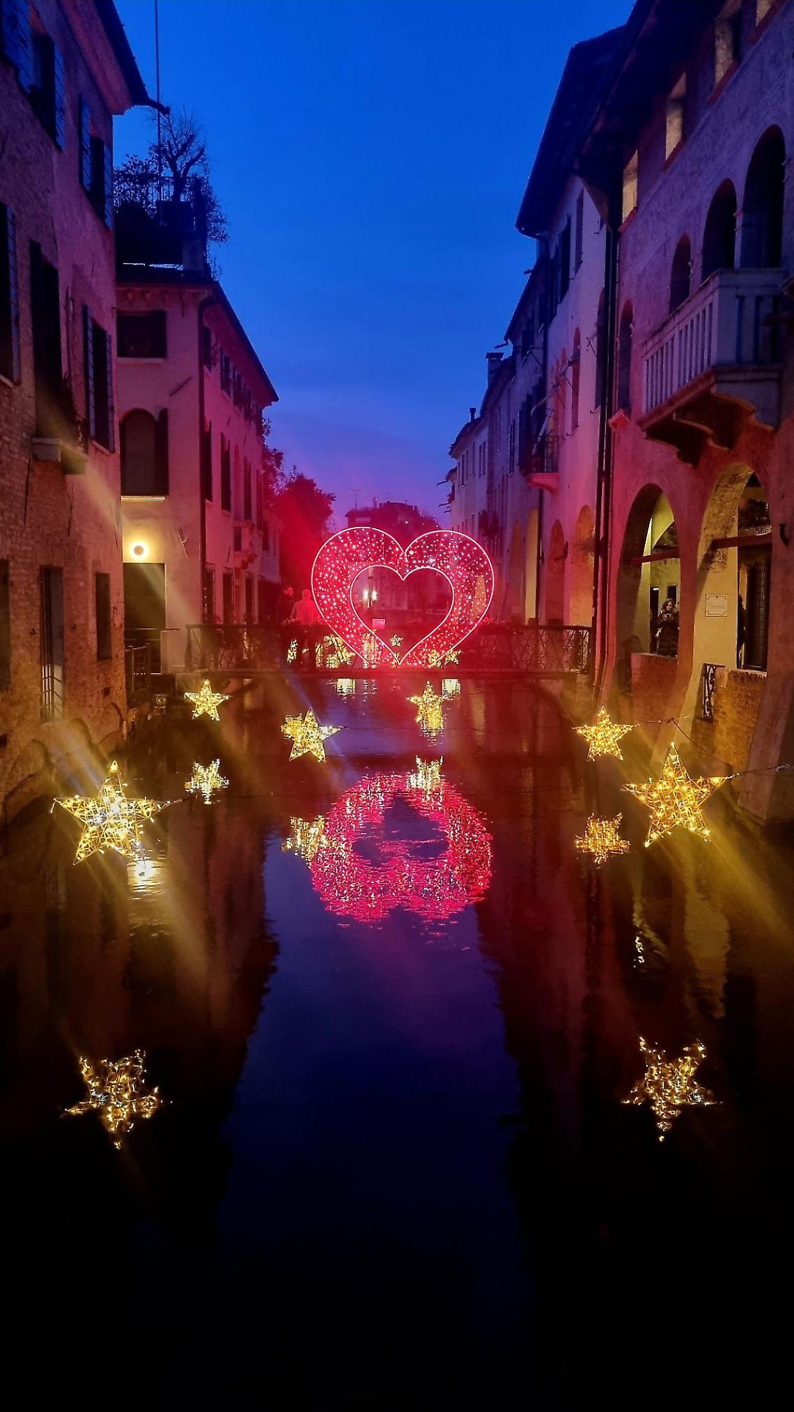 Treviso Ama, torna l&rsquo;iniziativa dei cuori luminosi per San Valentino