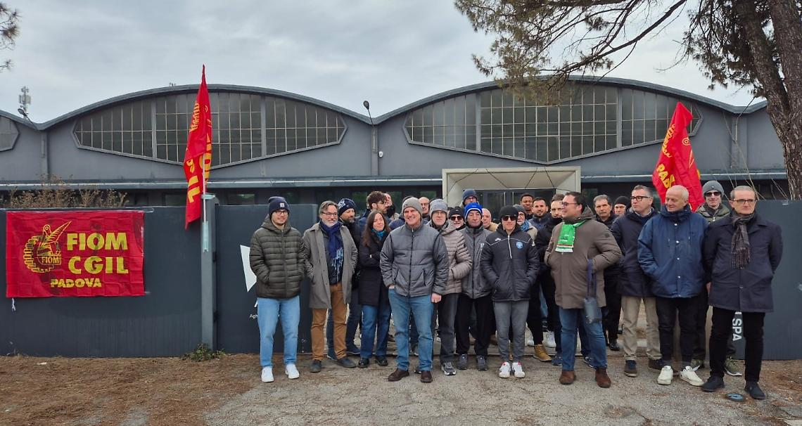 AZA Corp, al via la cassa integrazione per 129 dipendenti: piano di risanamento entro fine gennaio