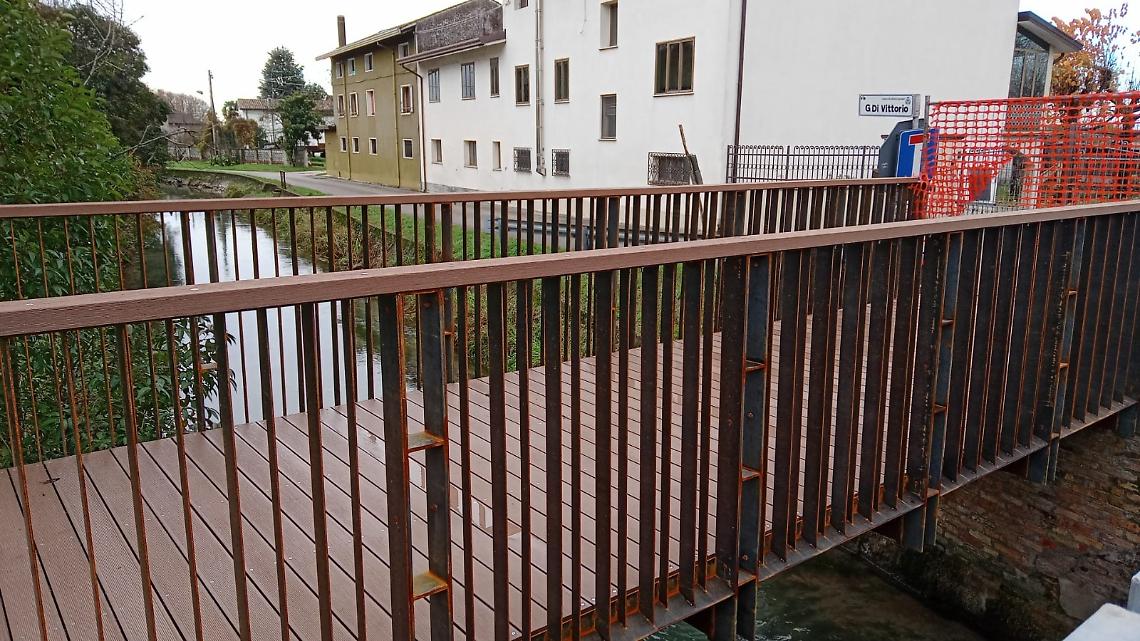 Concluso il ripristino della passerella ciclabile sulla SP 75 a Villanova della Cartera