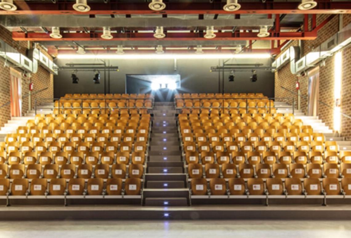 Mestre, rassegna "In piedi" al Teatro del Parco: le nuove voci della stand-up comedy