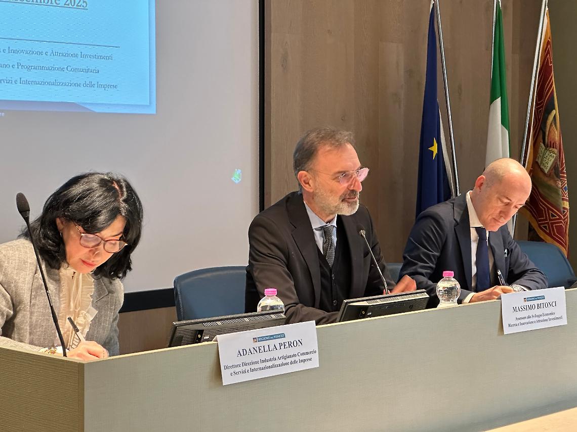 A Venezia il primo incontro presieduto dall&rsquo;assessore Bitonci: &ldquo;La burocrazia costa alle imprese venete 10 miliardi l&rsquo;anno&rdquo;