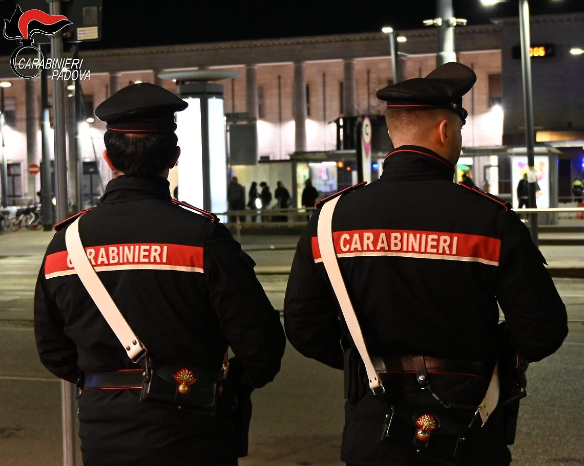 Padova, controlli nella &ldquo;Zona Rossa&rdquo;: arrestato 25enne con droga nascosta nelle parti intime