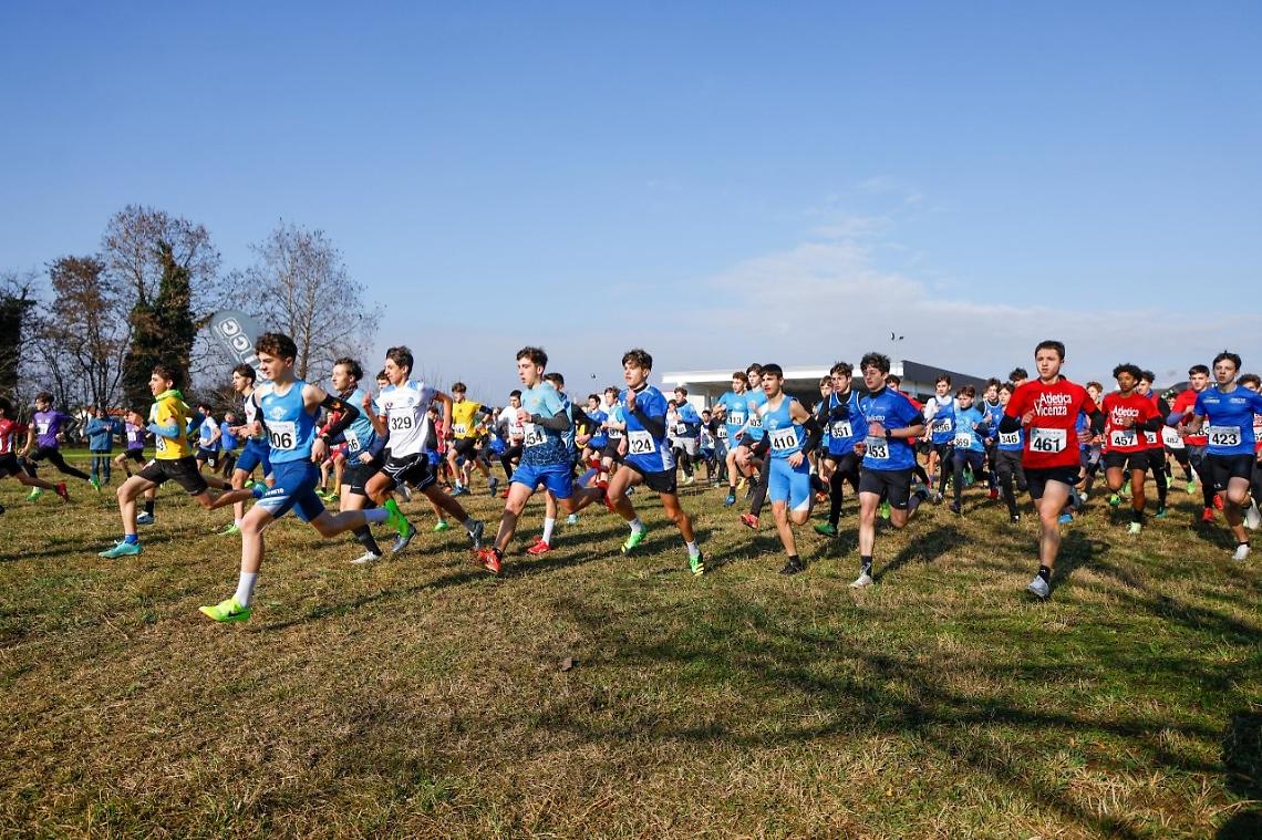 Fontana Granotto e Moressa dominano il Cross &ldquo;Villa Imperiale&rdquo; davanti a 1.200 atleti