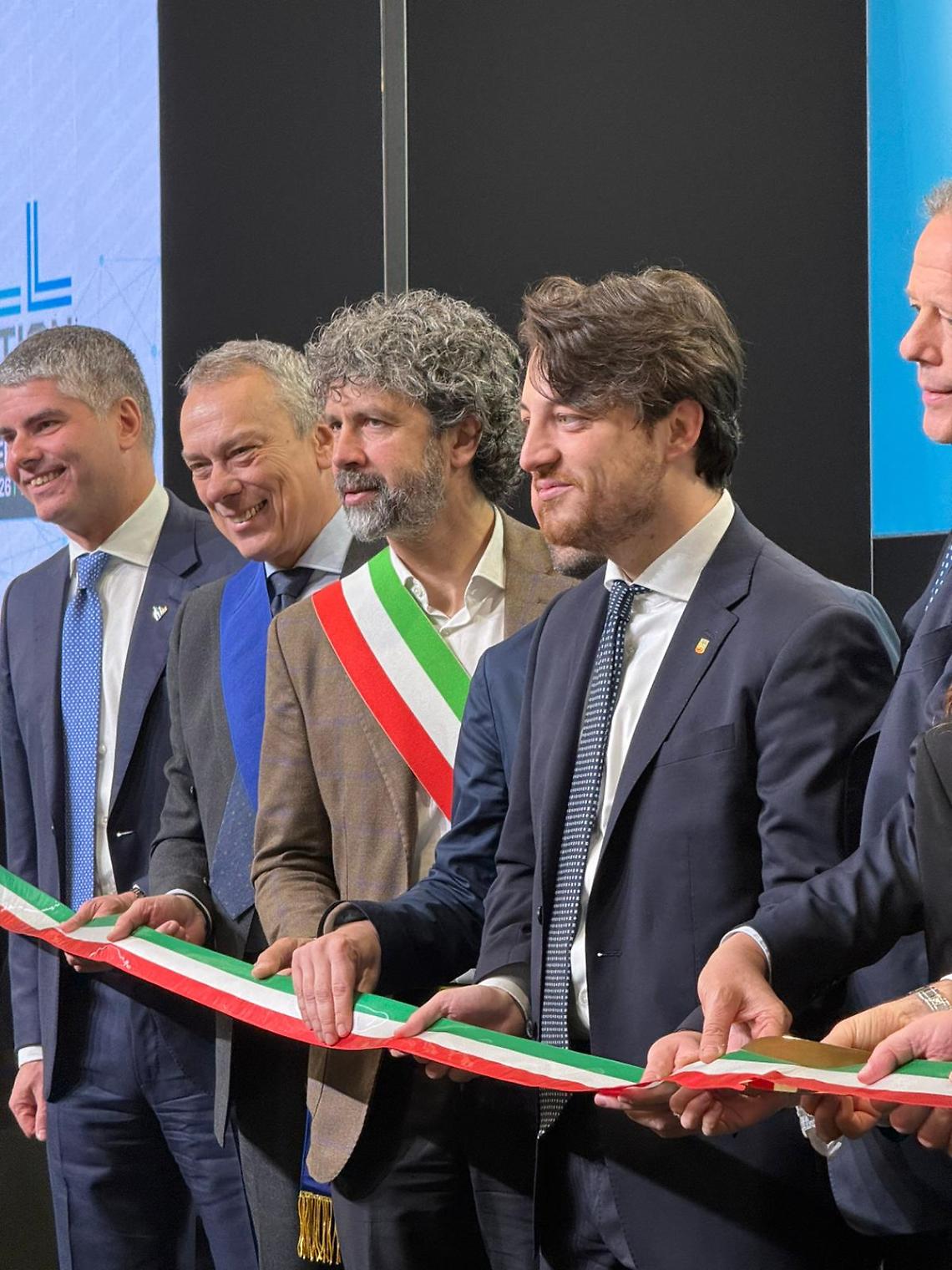 Stefani apre Fieragricola: &ldquo;L&rsquo;agricoltura &egrave; un pilastro del Veneto, va difesa e rilanciata&rdquo;