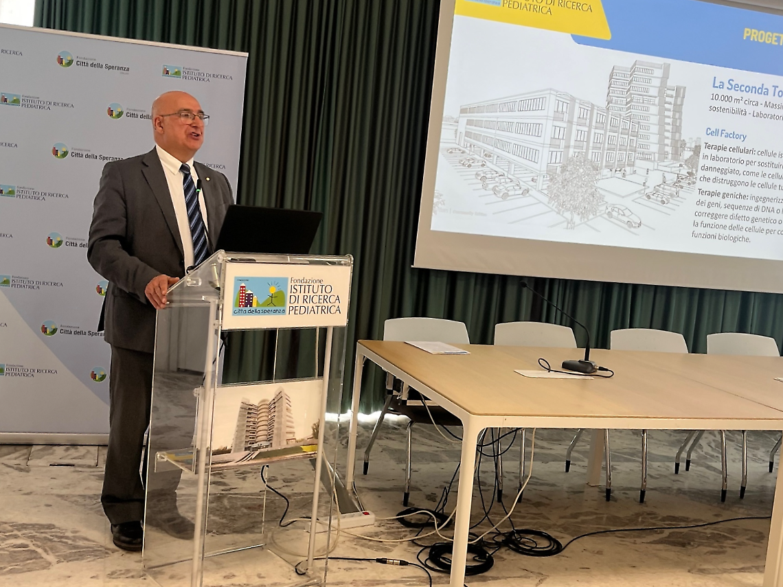 I volontari: il cuore pulsante di Citt&agrave; della Speranza