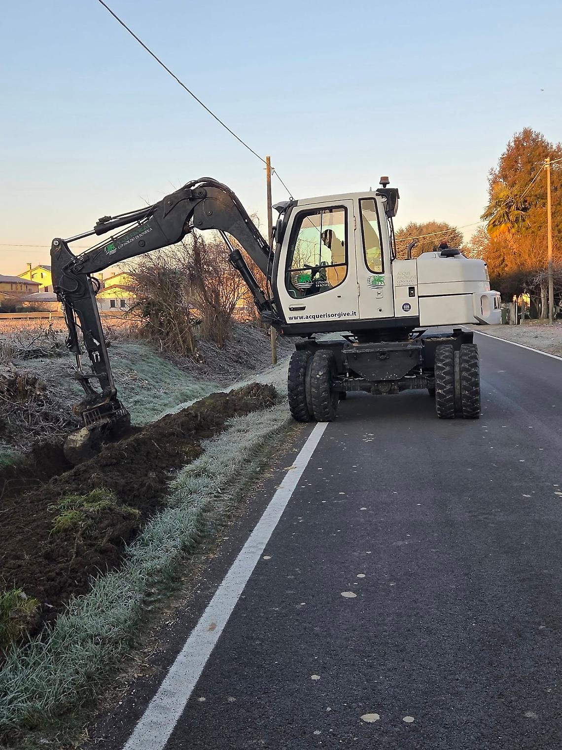 San Giorgio delle Pertiche. Verde e sicurezza idraulica, continua la manutenzione