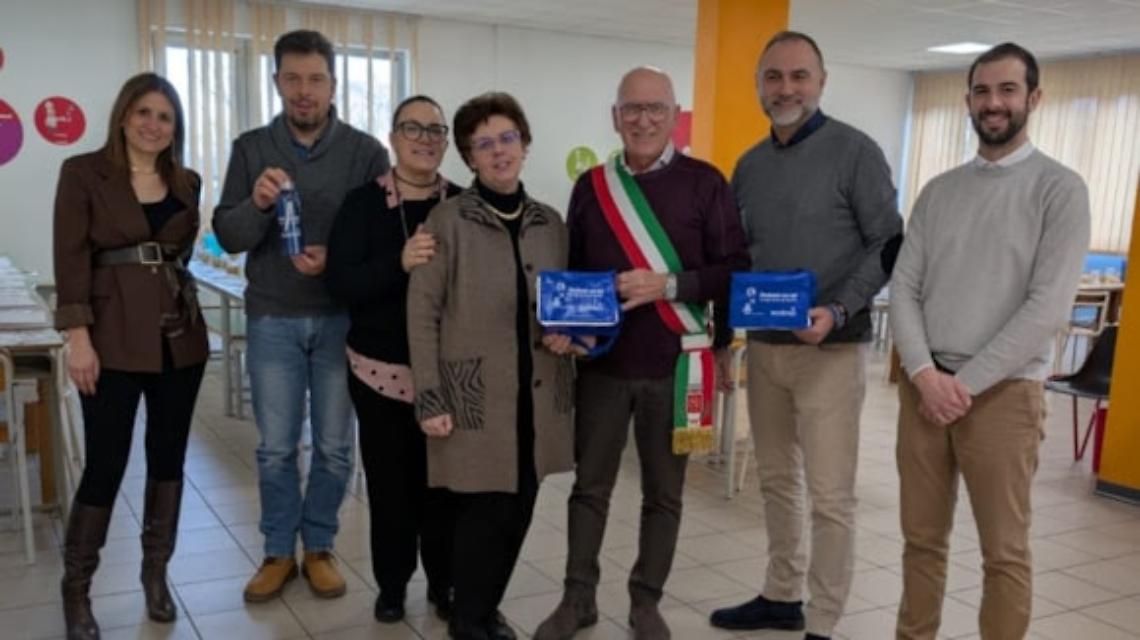Salzano contro lo spreco alimentare: oltre 400 food bag consegnate agli alunni delle primarie